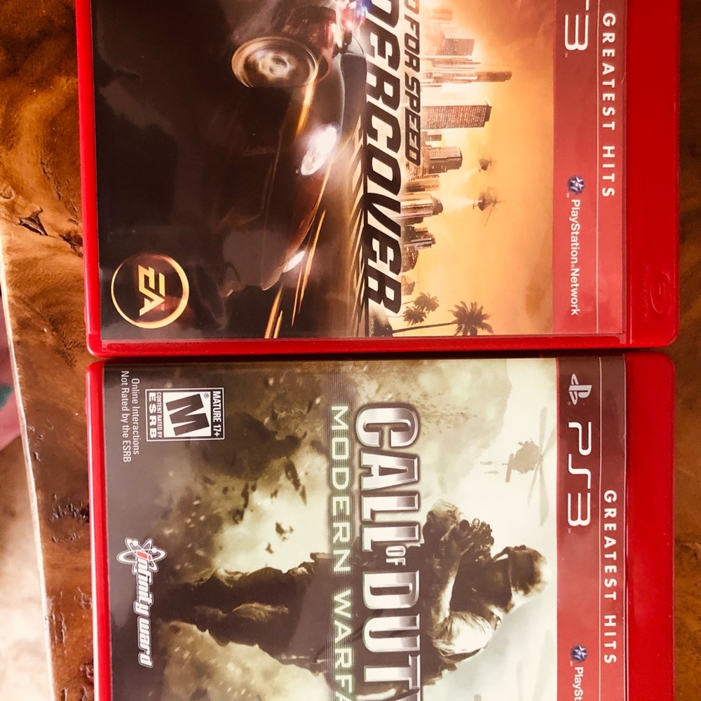 PS3 Bundle - Picture 2 of 3